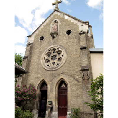 Façade de la chapelle de Rouen